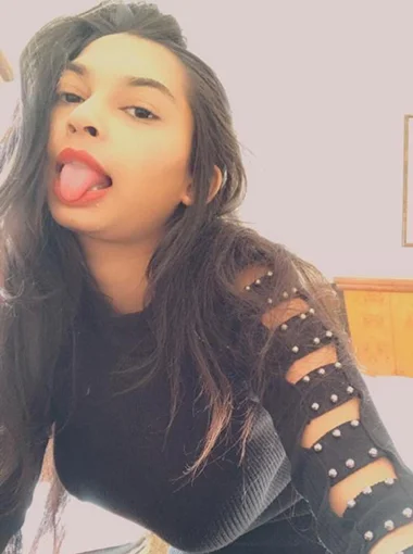 Nena – VIP Call Girl Ahmedabad